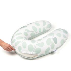 Leaves aqua green